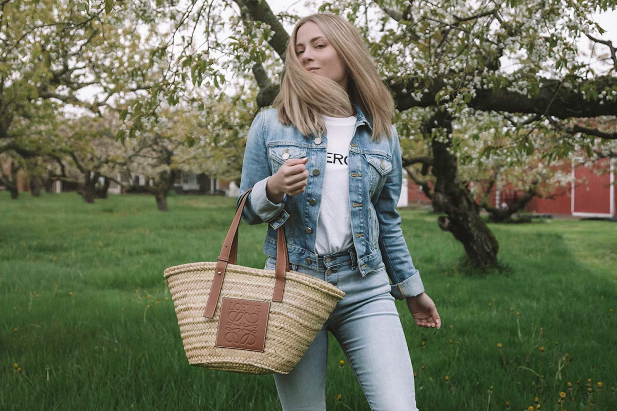 Neutral Medium raffia basket bag, LOEWE